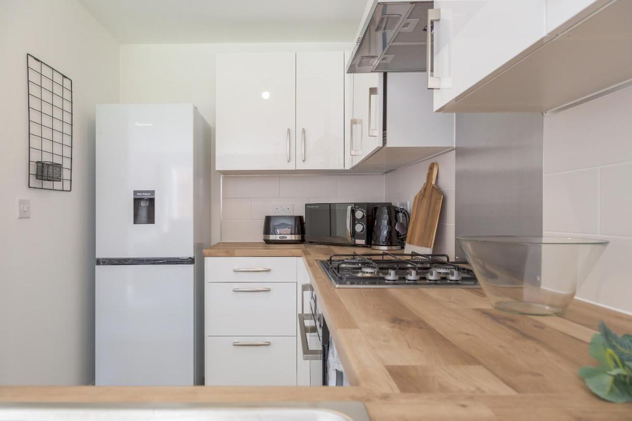 버밍엄 Pass The Keys Cheerful 4 Bed Central Townhouse Garden & Parking 빌라 외부 사진